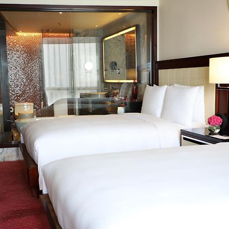 Renaissance Beijing Capital Hotel Экстерьер фото