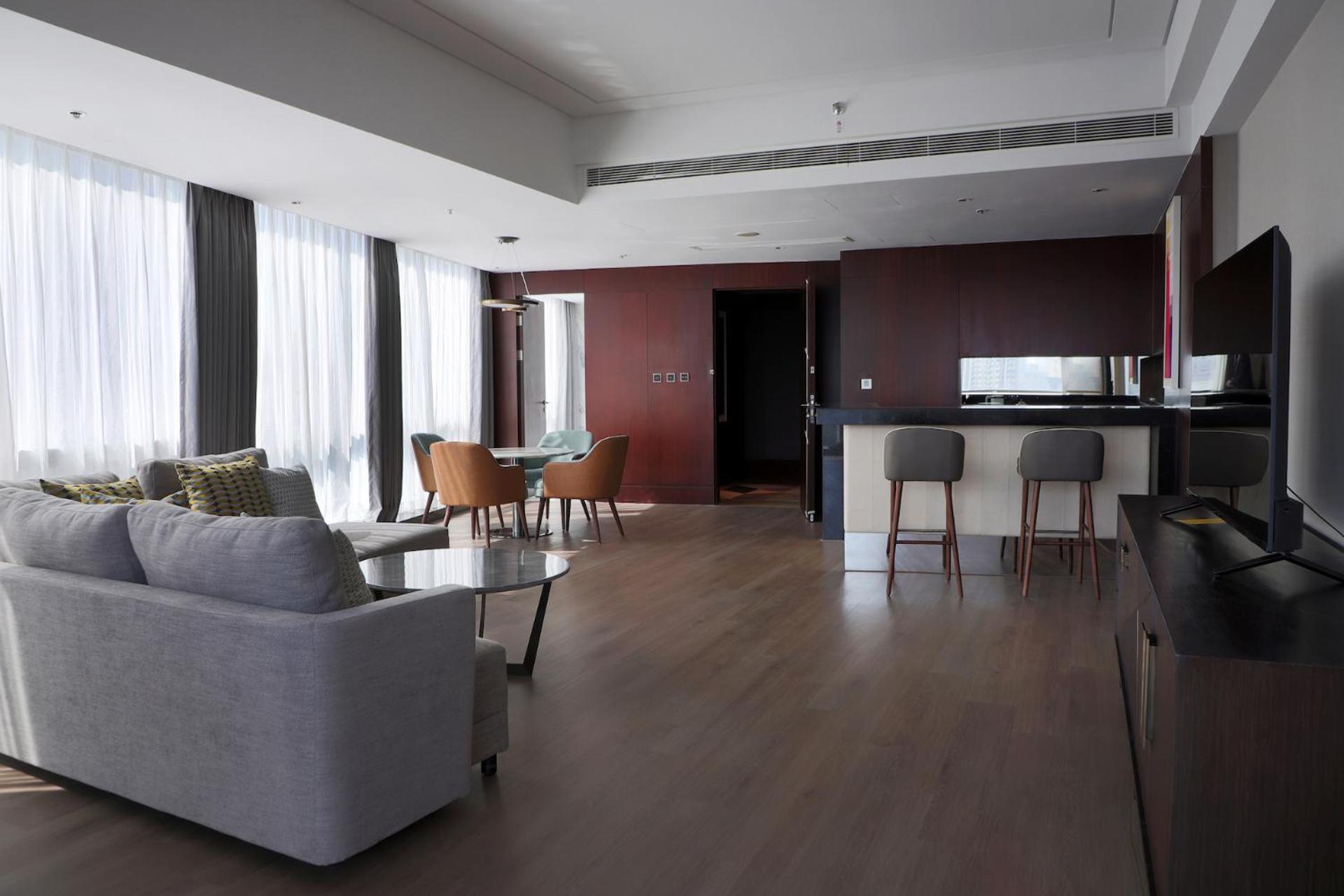 Renaissance Beijing Capital Hotel Экстерьер фото