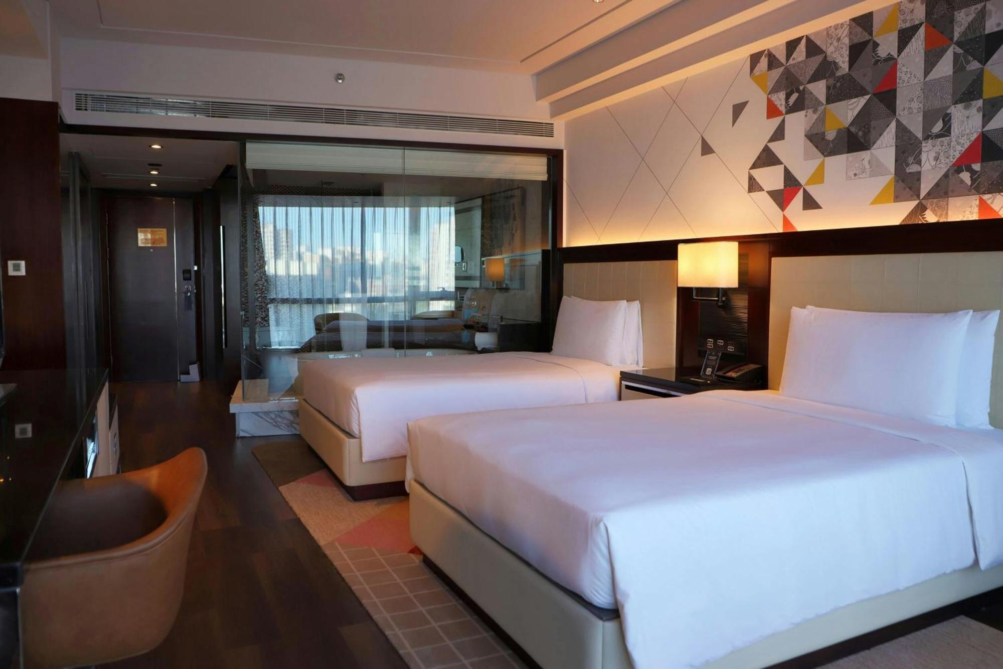 Renaissance Beijing Capital Hotel Экстерьер фото