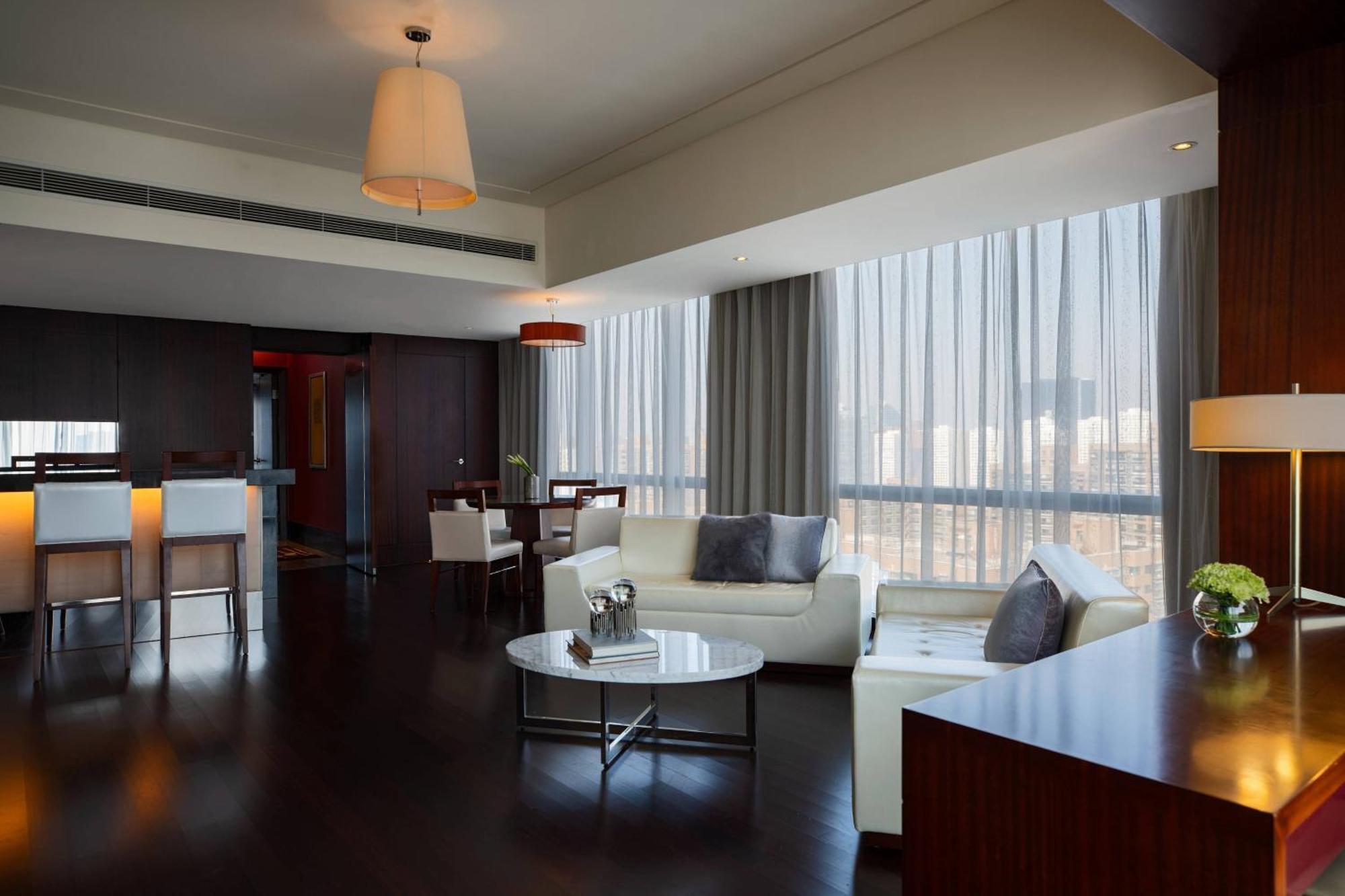 Renaissance Beijing Capital Hotel Экстерьер фото
