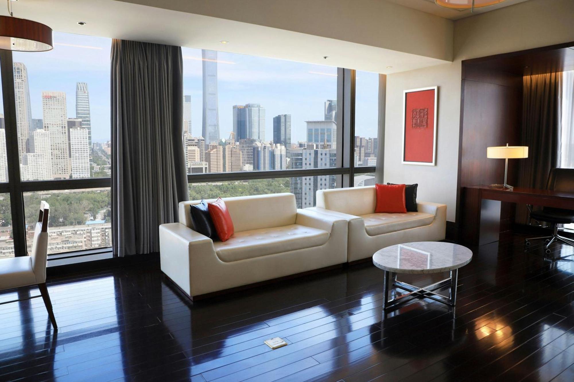 Renaissance Beijing Capital Hotel Экстерьер фото